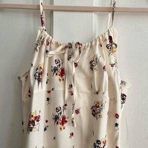 NWT Peiran White Floral Dress sz Small